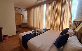 Sky Inn