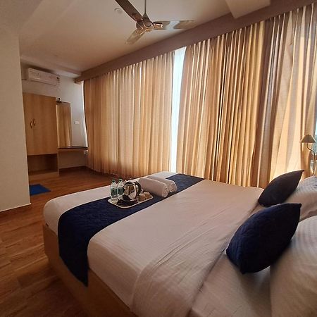 Sky Inn Mysore Exterior photo