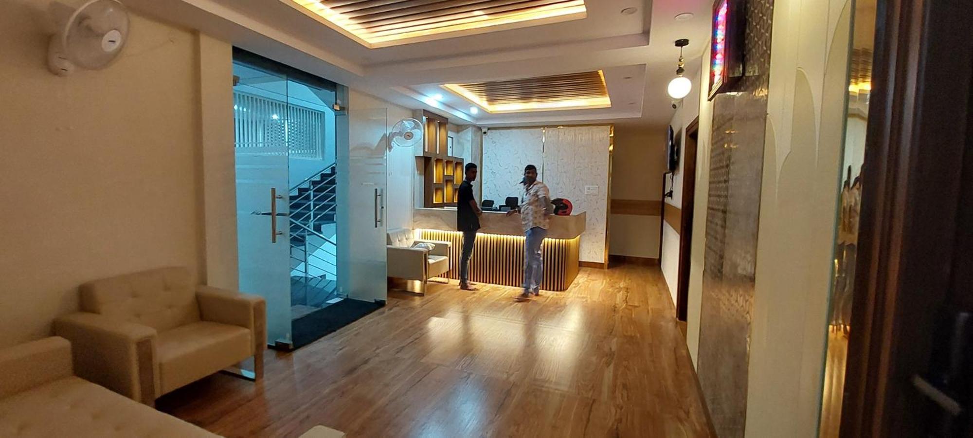 Sky Inn Mysore Exterior photo