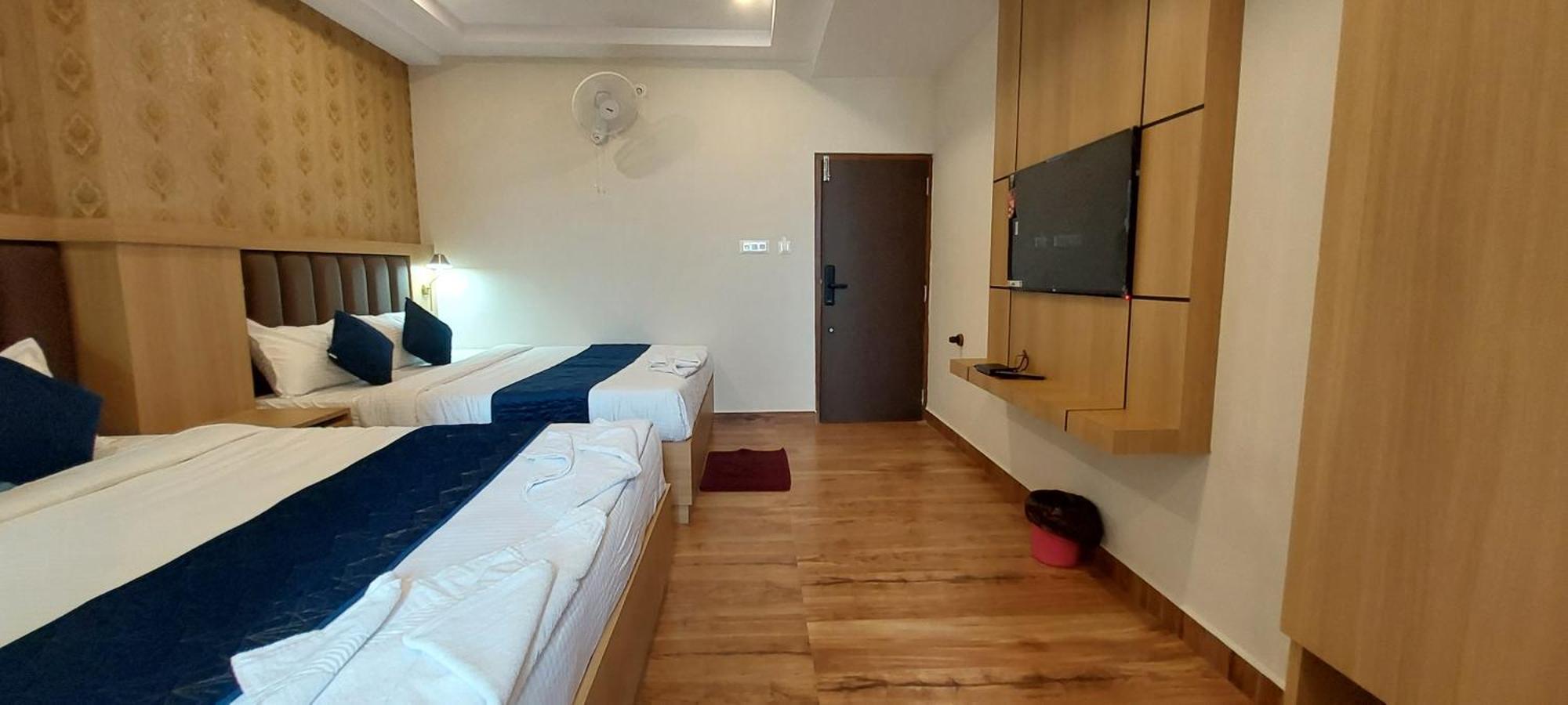 Sky Inn Mysore Exterior photo