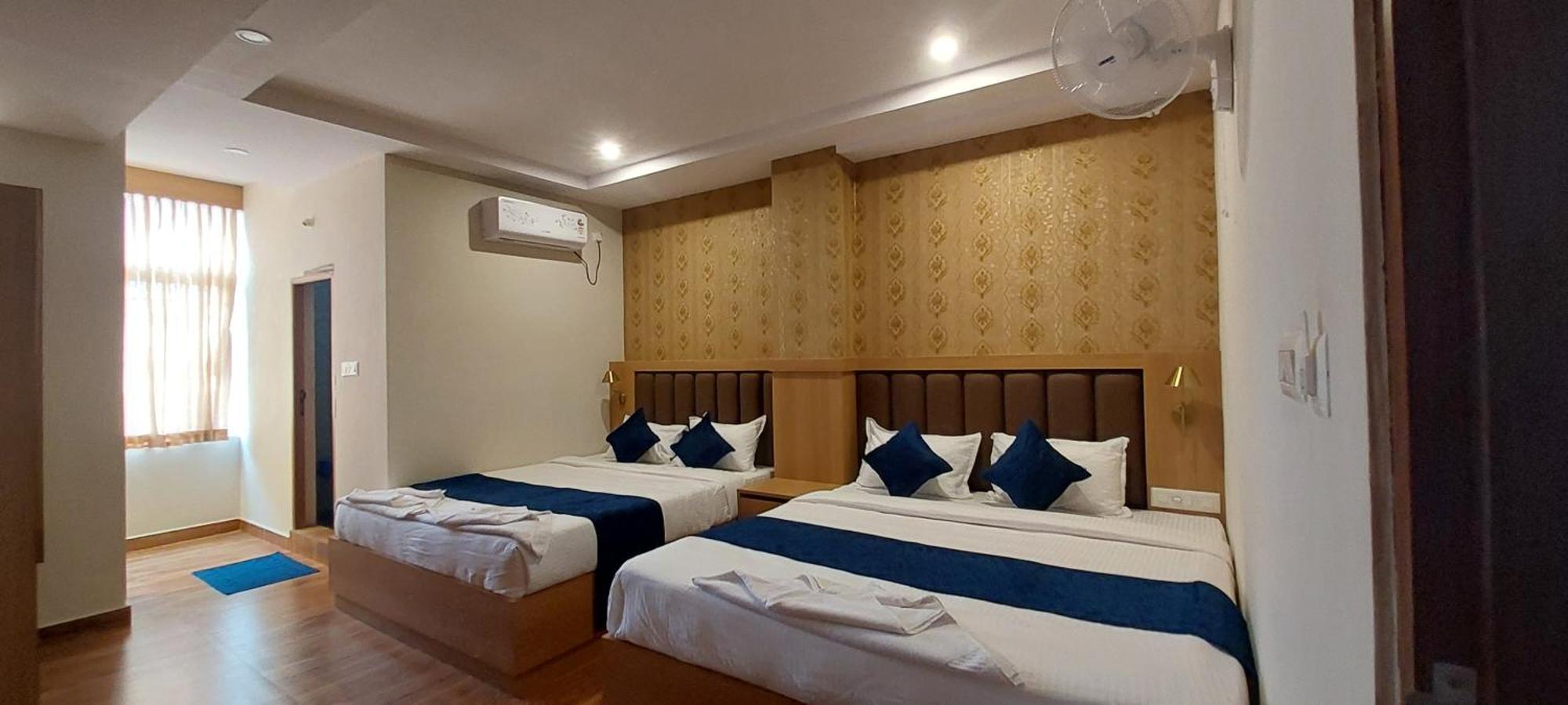 Sky Inn Mysore Exterior photo