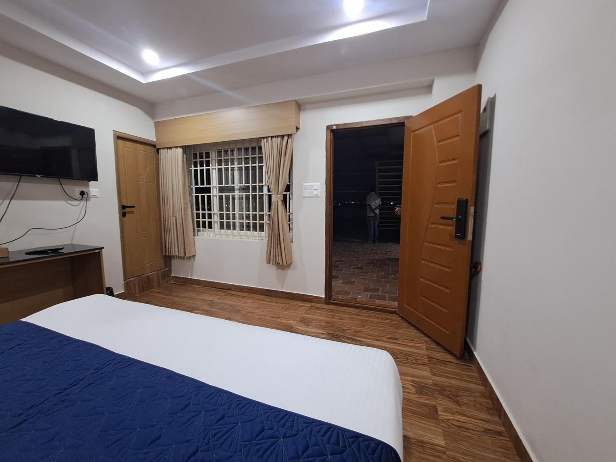 Sky Inn Mysore Exterior photo
