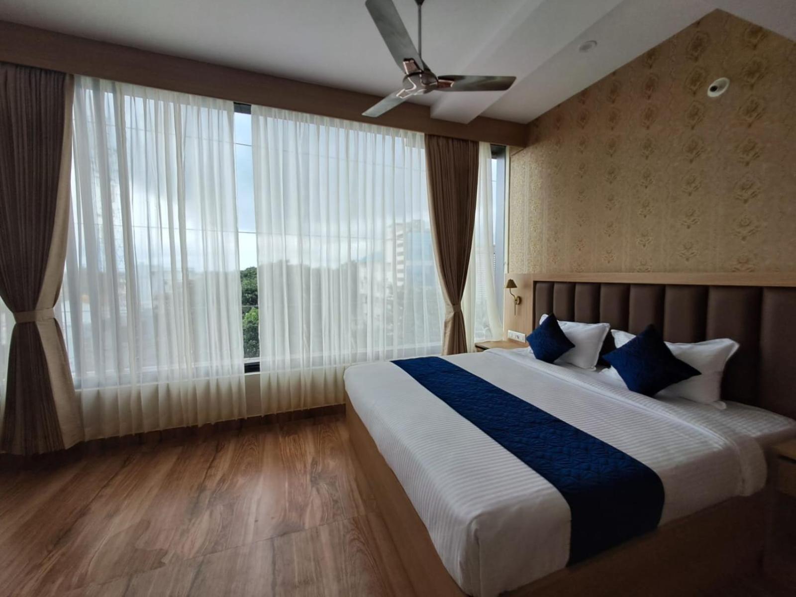 Sky Inn Mysore Exterior photo